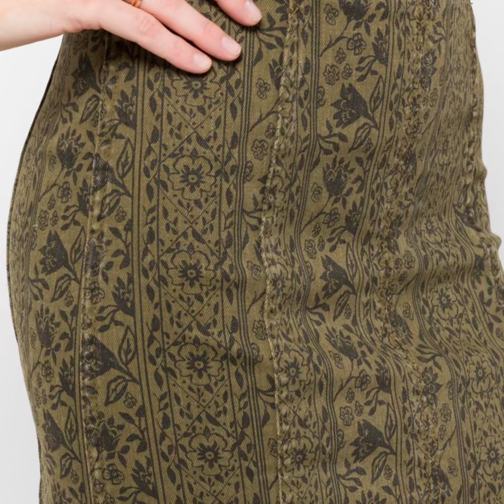 Free People EUC Mini Skirt Size 6 - Picture 6 of 16
